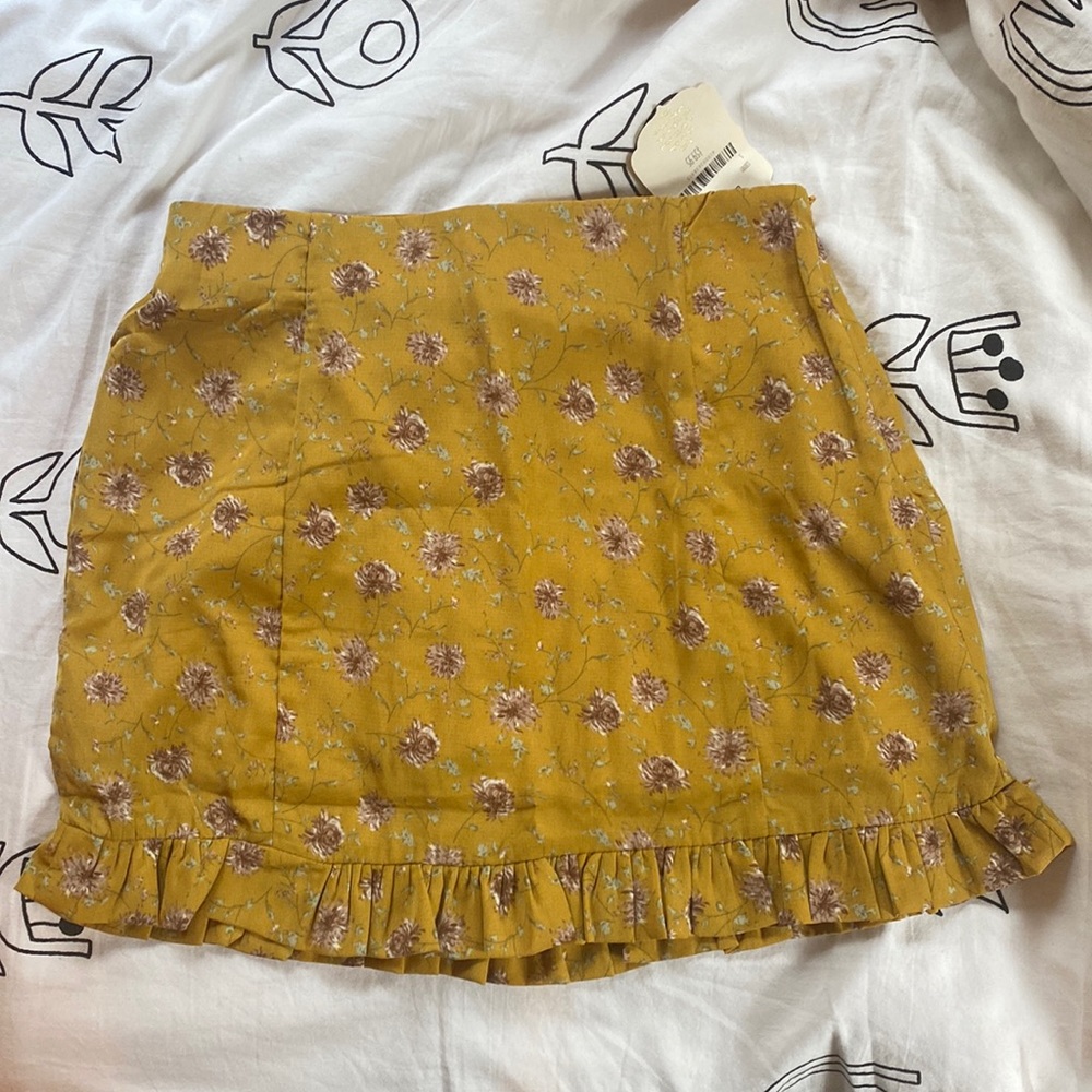 Altard state skirt NEW WITH TAGS - Picture 5 of 5